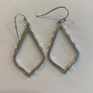 Kendra Scott Sophia Drop in silver